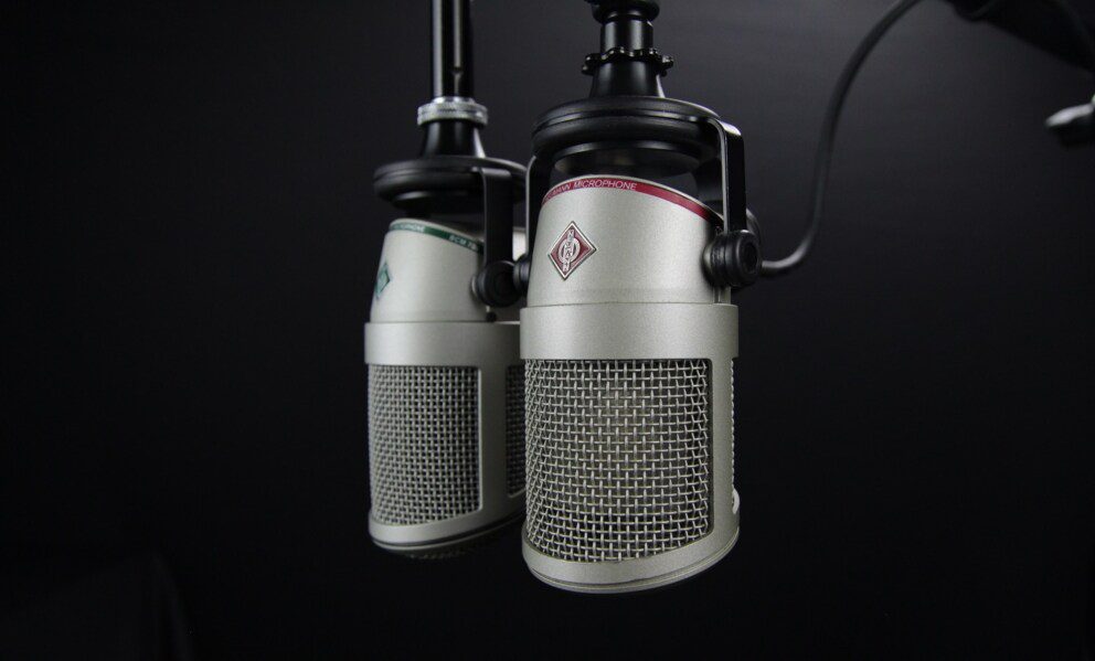 How To Start a Radio Station? Guide for Starting Your Radio Show Online